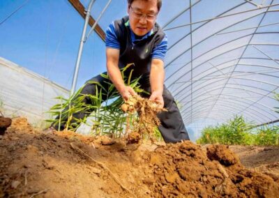 More than 100 farmers attend first niche agriculture conference
