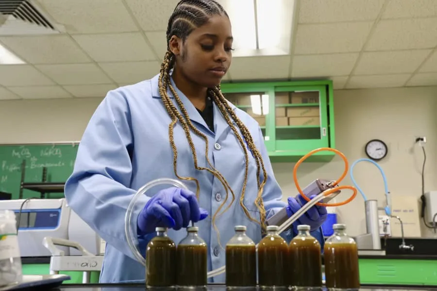 CAES Senior Robinson is Two-Time Astronaut Scholar