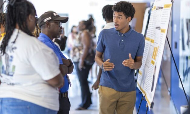 Research Apprentice Program Gives High School Students ‘a Little Bit of Everything’