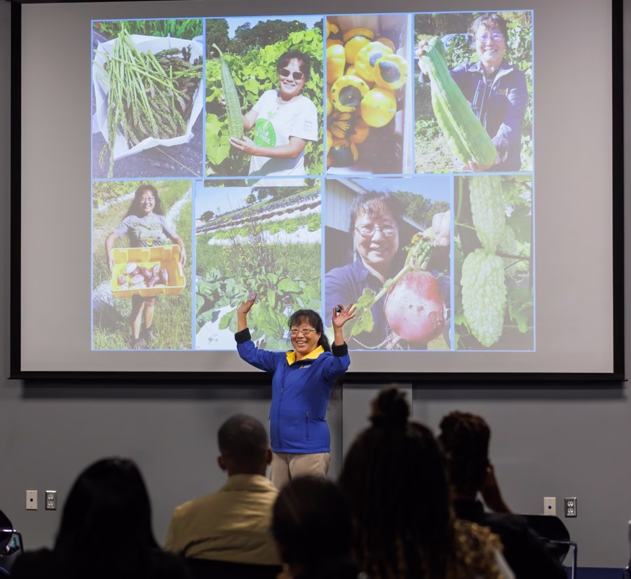 Opening Doors to Agribusiness: New Center Focuses on Technology, Entrepreneurship