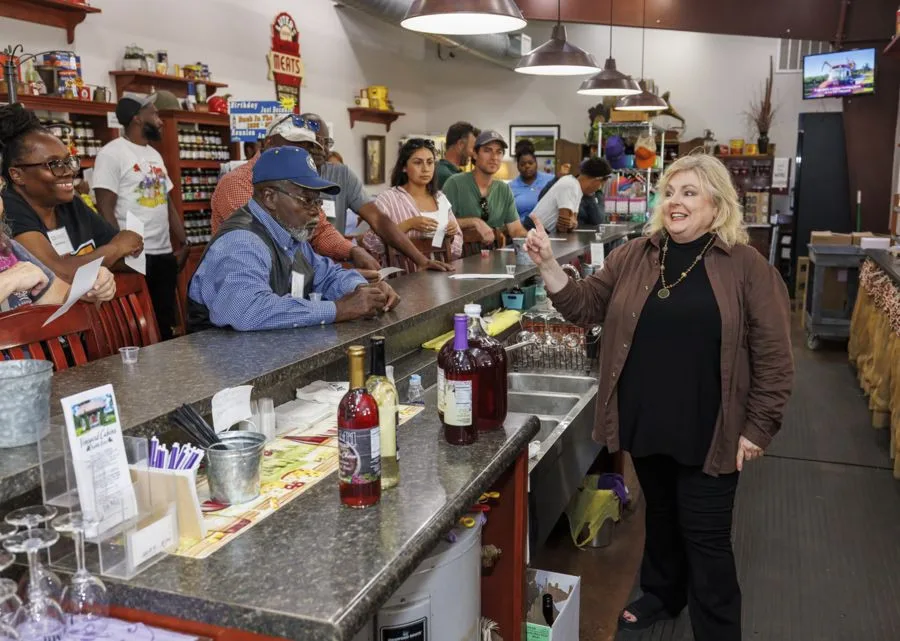 Farmers Glean Tips on Sustainable, Organic Practices on “Road Trip”