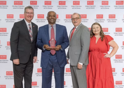 Cooperative Extension Leader M. Ray McKinnie Named Outstanding NCSU Alumnus