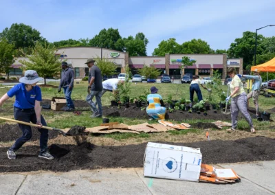 “Turn It Into a Garden”: Try Healthy Partners on County-wide Edible Landscape Project