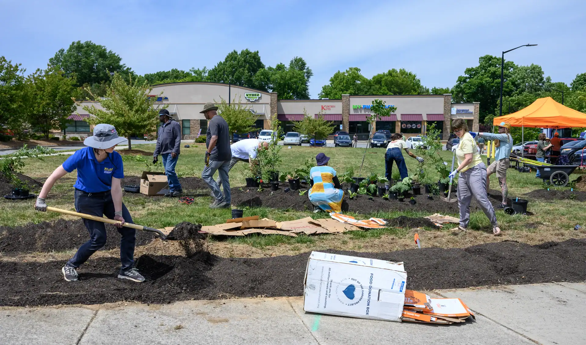 “Turn It Into a Garden”: Try Healthy Partners on County-wide Edible Landscape Project